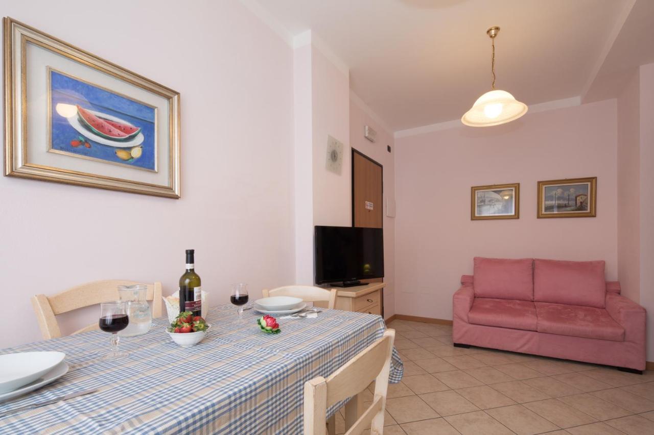 Residence Tre Trilo&Suites Rimini Exterior photo
