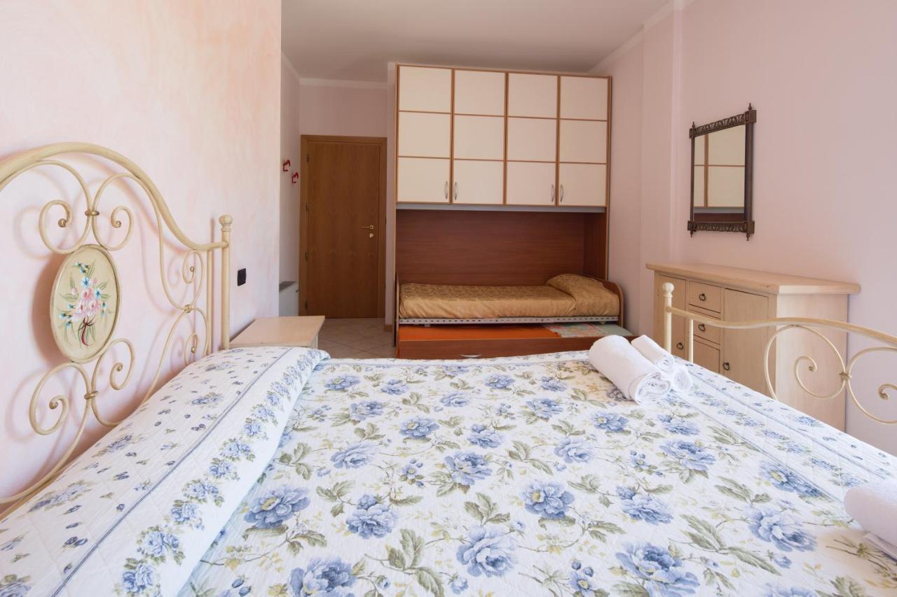 Residence Tre Trilo&Suites Rimini Exterior photo