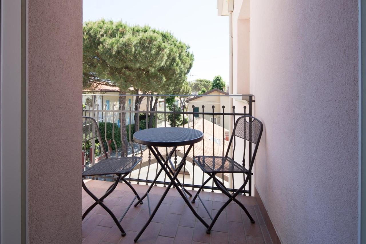 Residence Tre Trilo&Suites Rimini Exterior photo